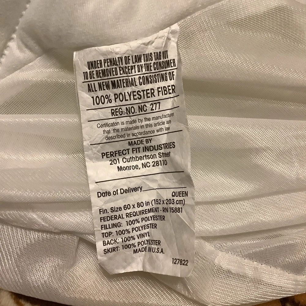 Queens size waterproof mattress pad